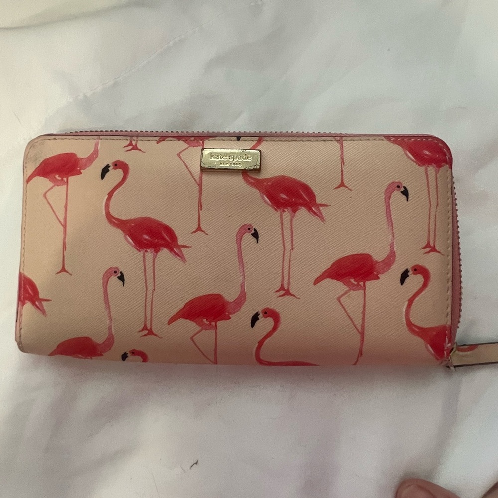 Kate Spade Flamingo Print Wallet in Pink and Red, good/fair condition Preloved